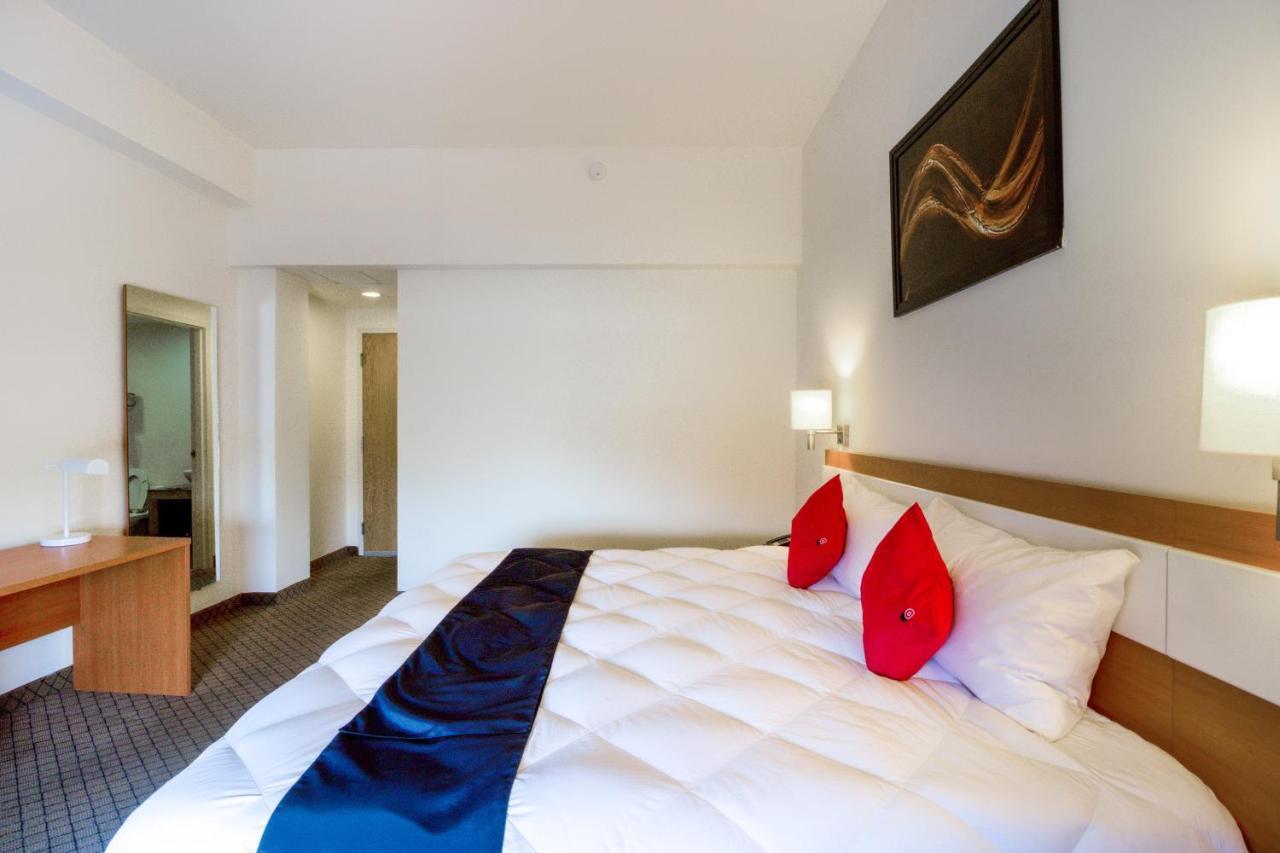 Capital O Hotel Herederos, Piedras Negras Extérieur photo
