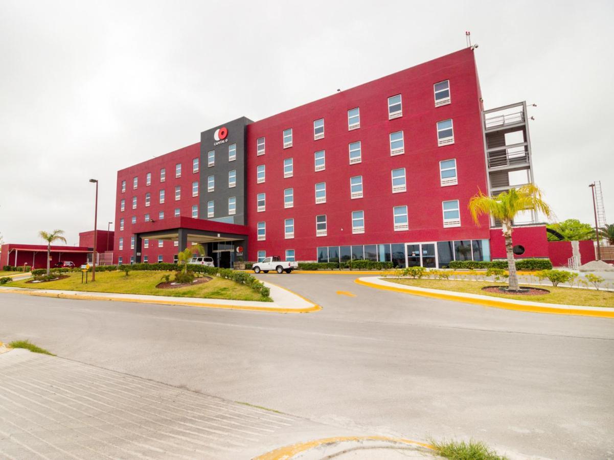 Capital O Hotel Herederos, Piedras Negras Extérieur photo